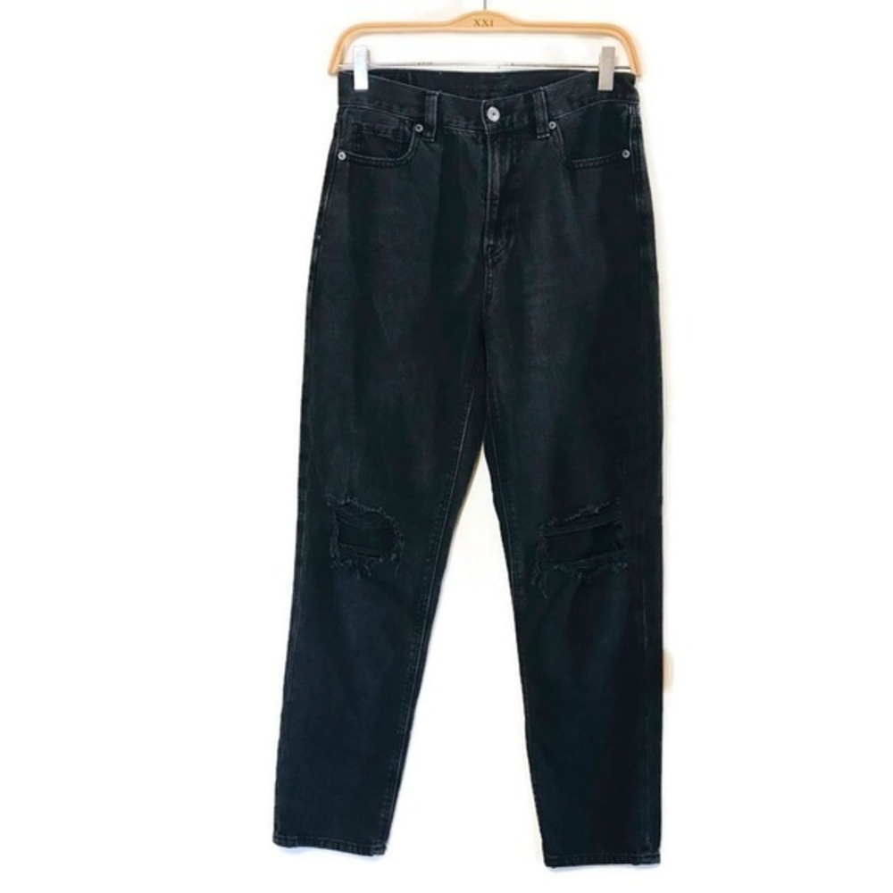 American Eagle Outfitters Faded black Distressed high Rise Mom Jeans women’s 2